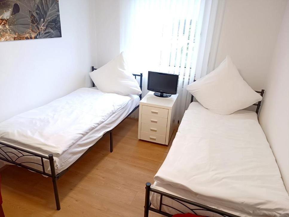 Ferienwohnung-Montagewohnung 3 바트드리버그 외부 사진